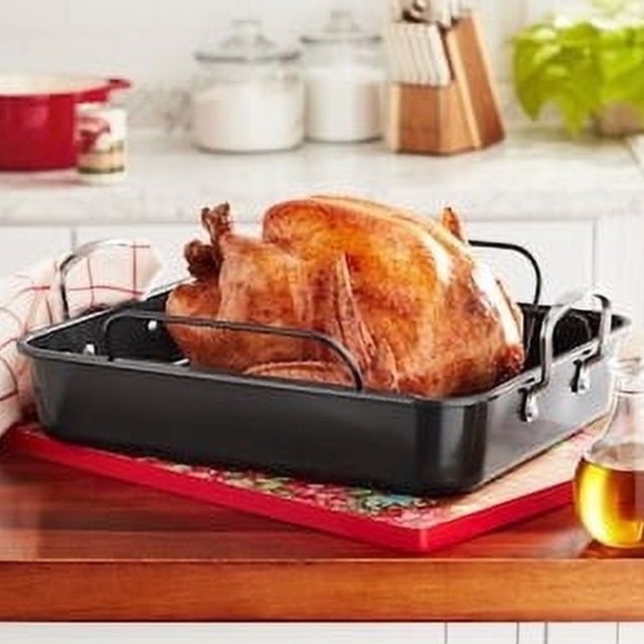 The Pioneer Woman Black non-stick Roasting Pan - Picture 1 of 5
